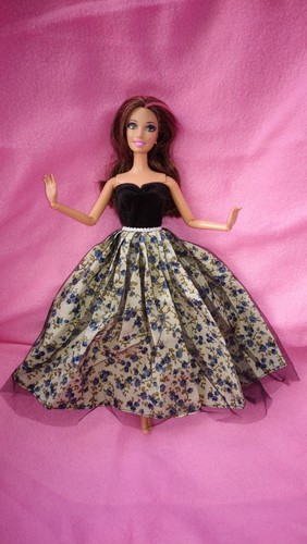 Barbie puppen kleid blumen - barbie,